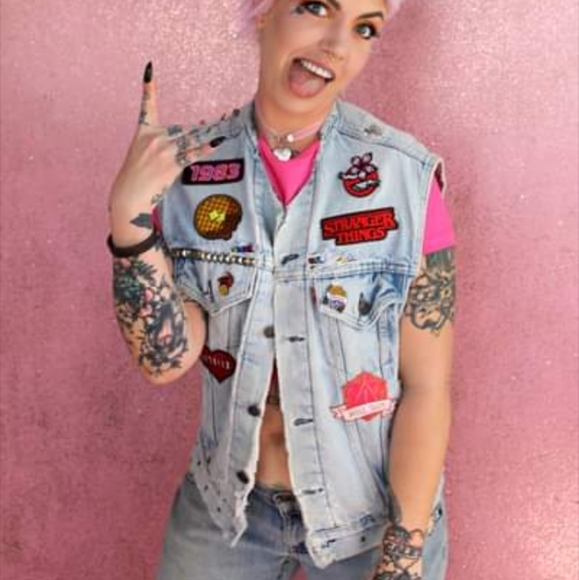 SOLD @MARKET! Vintage Levi's Stranger things red tag custom vest! Hollywood! - Picture 8 of 15